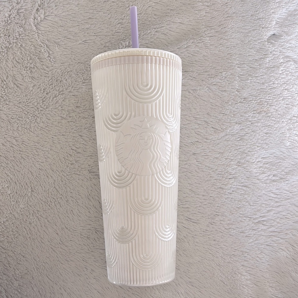 Starbucks White Pearl Mermaid Tumbler 24 oz NWT